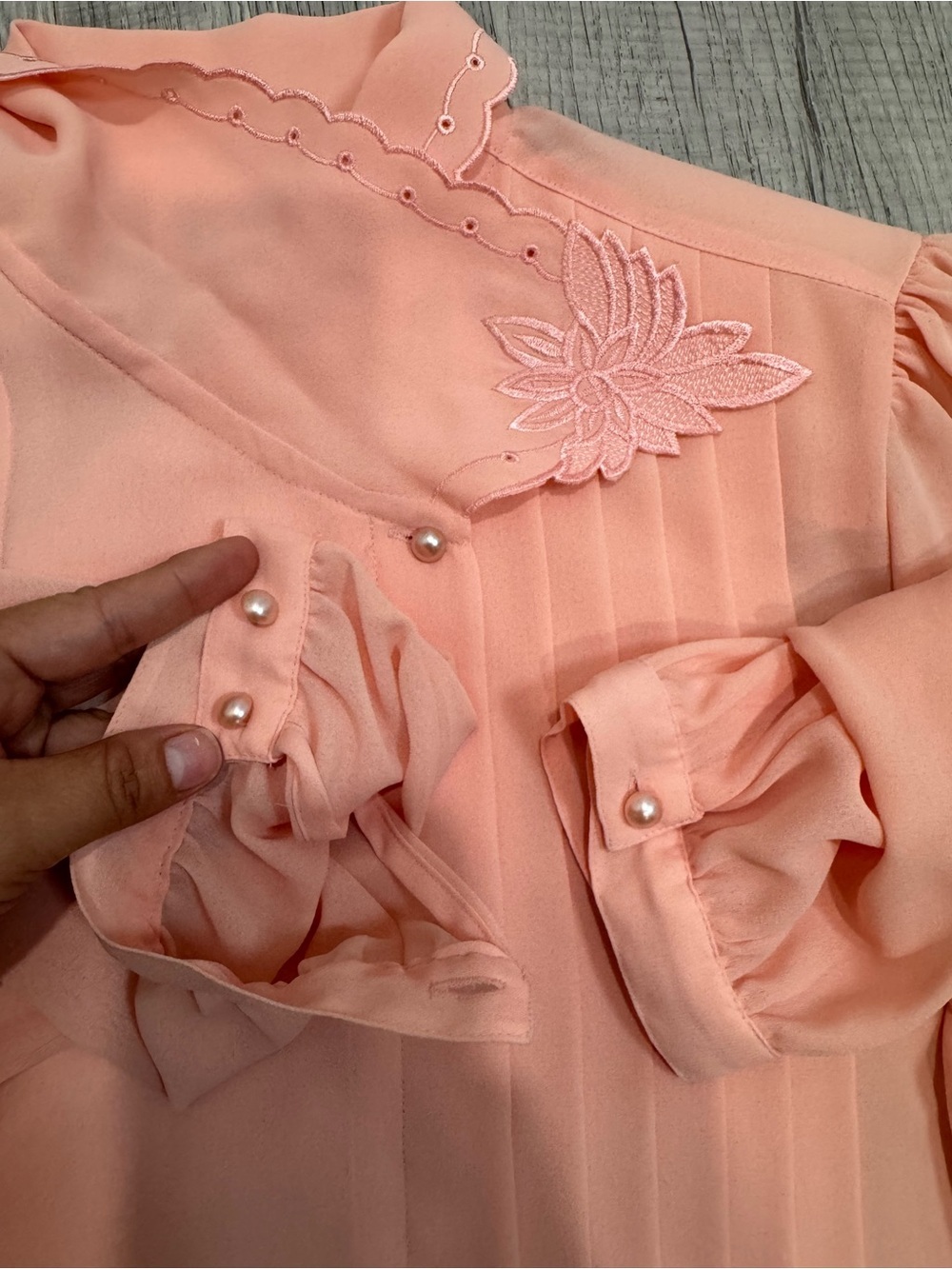 Vtg 80s Diversity Peach Salmon Blouse Pleated Embroidered Collar Sz 12 Korea - Picture 7 of 13